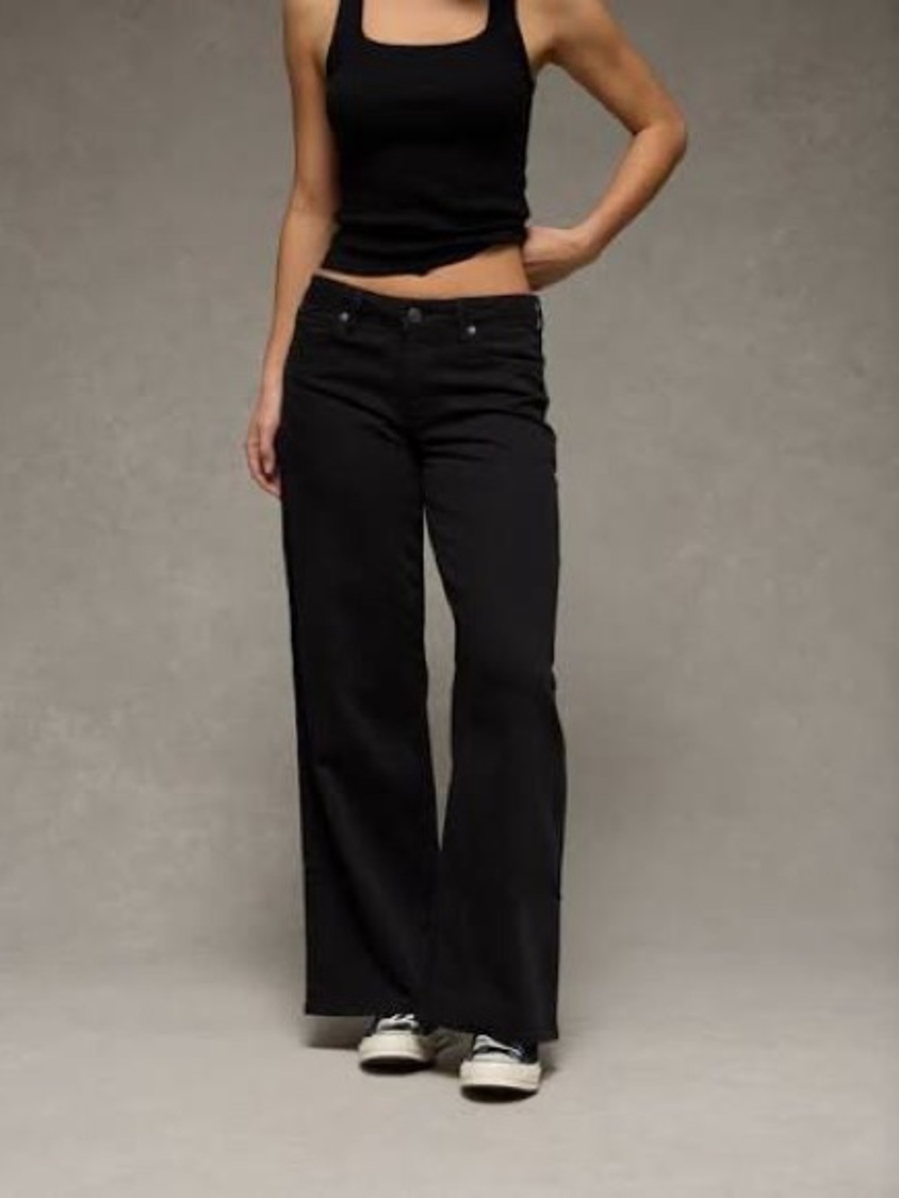 American eagle low rise ultra Wide Leg Jeans 10 long